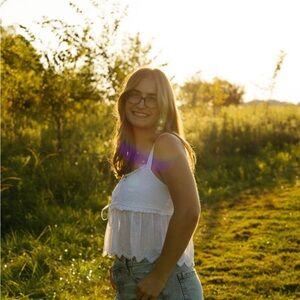 Meet your Posher, Natalie